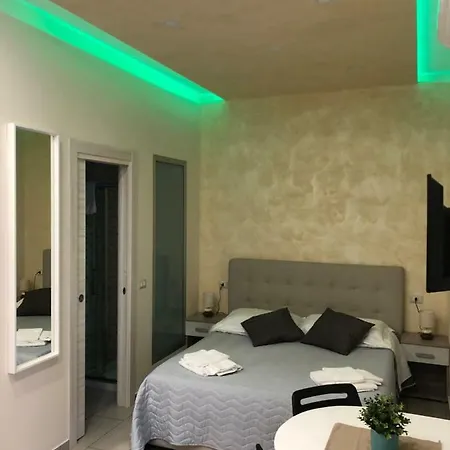 Room25mq Picasso * Cercola